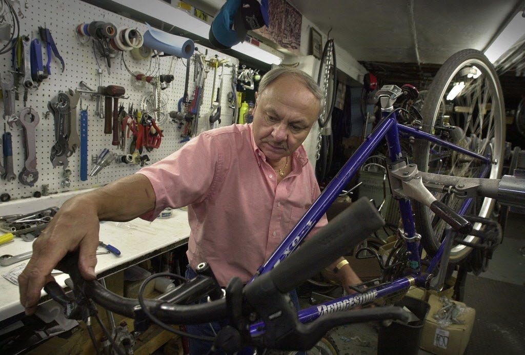 larry bike shop